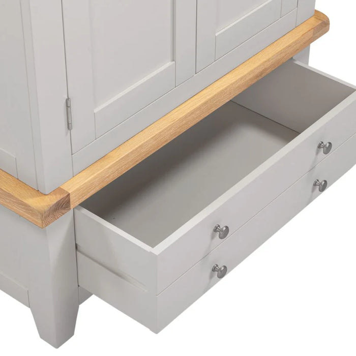 Windsor Bedroom Set